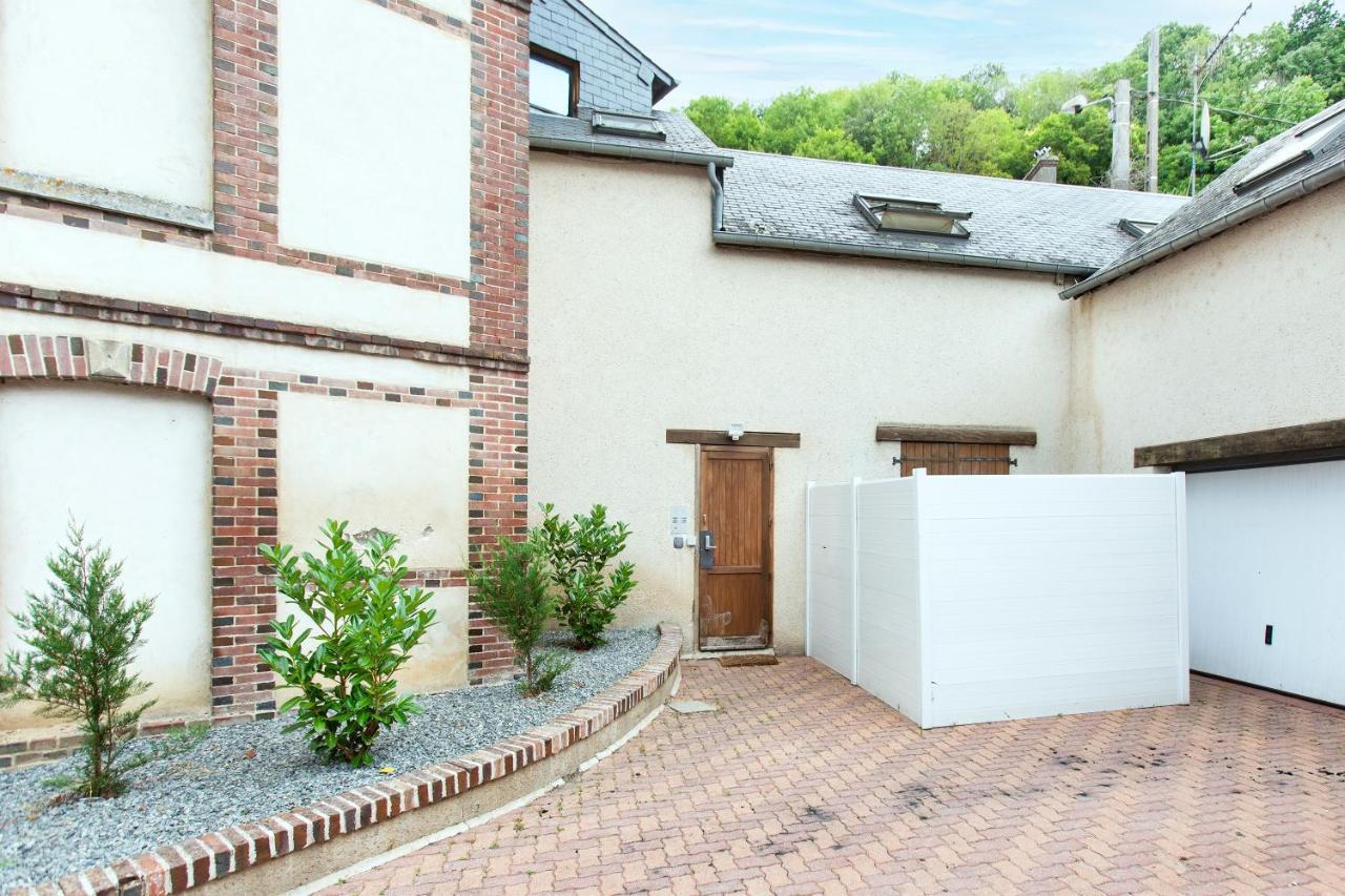 La Petite Terrasse - Appartement Spacieux Brionne Zewnętrze zdjęcie